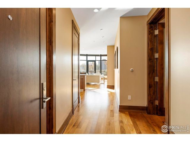 1077 Canyon Blvd 304, Boulder, CO 80302