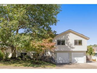 1415 Se 52ND Ave, Hillsboro, OR 97123