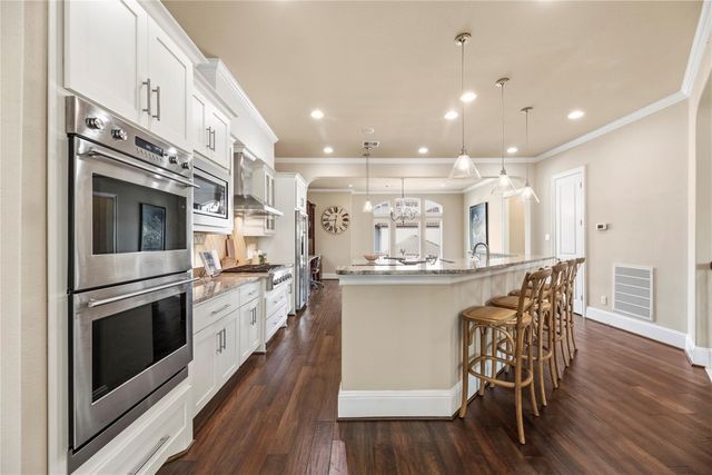 1006 Old Oyster Trail, Sugar Land, TX 77478