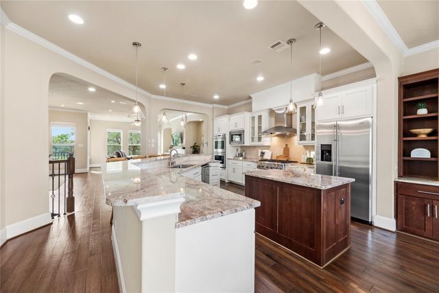 1006 Old Oyster Trail, Sugar Land, TX 77478