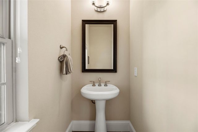 1006 Old Oyster Trail, Sugar Land, TX 77478