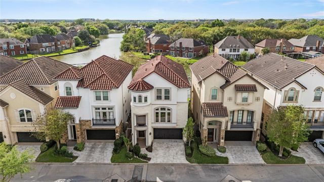 1006 Old Oyster Trail, Sugar Land, TX 77478