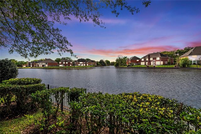 1006 Old Oyster Trail, Sugar Land, TX 77478