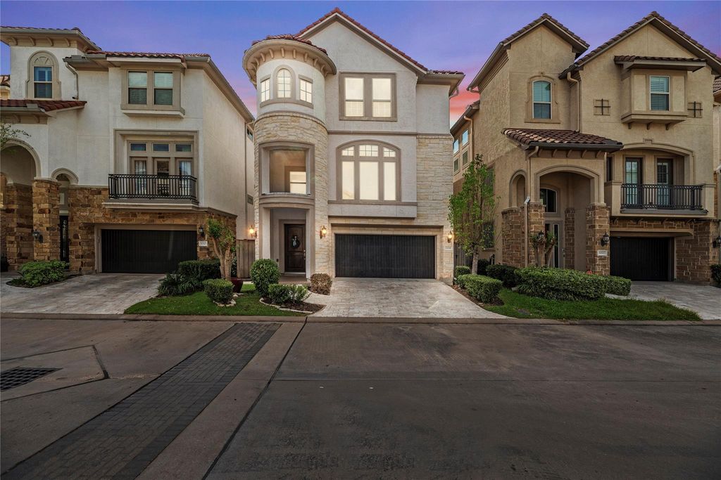 1006 Old Oyster Trail, Sugar Land, TX 77478