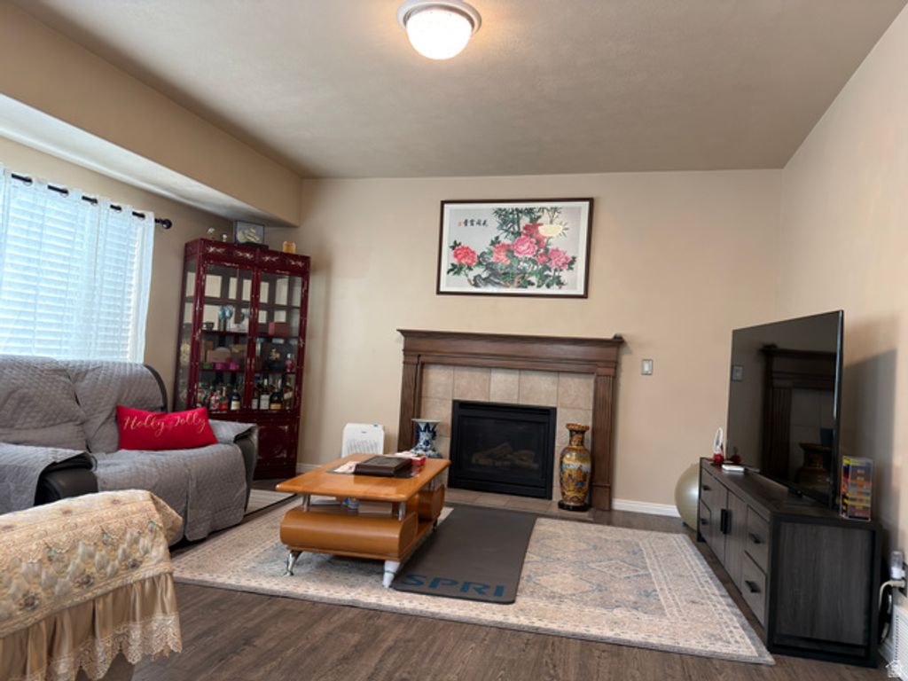 4017 W SCARSBOROUGH LN, West Jordan, UT 84084 — photo 2