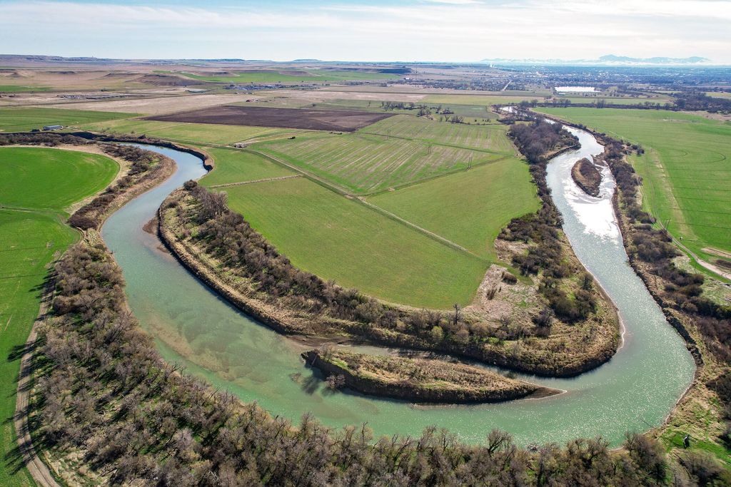 NHN Vaughn S. Frontage RD 160 acres, Great Falls, MT 59404 photo 2