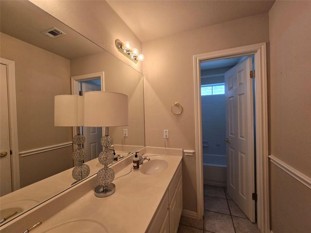 10620 Chestnut Ridge RD, Austin, TX 78726