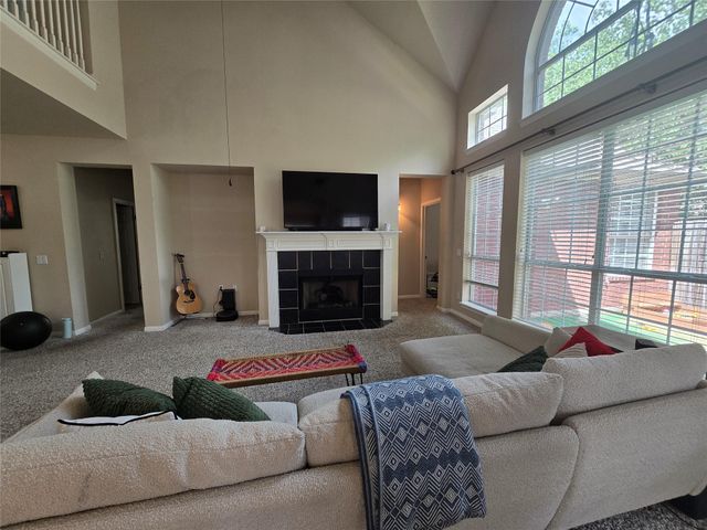 10620 Chestnut Ridge RD, Austin, TX 78726