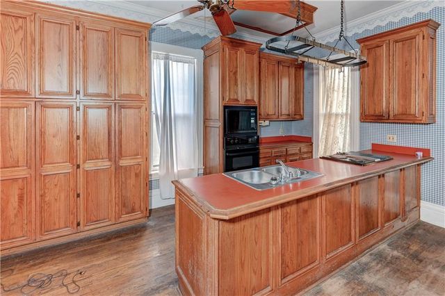 2024 Washington Boulevard, Kansas City, KS 66102