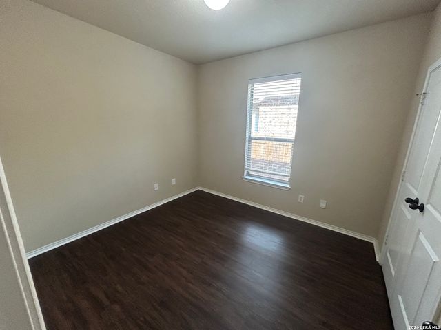298 ROSALIE DR, New Braunfels, TX 78130