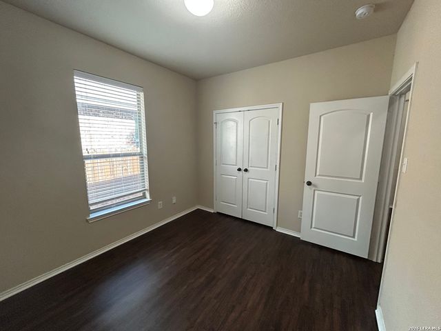 298 ROSALIE DR, New Braunfels, TX 78130