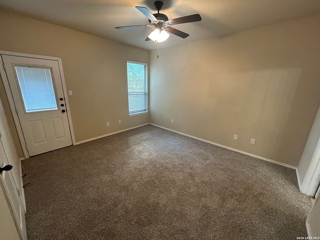 298 ROSALIE DR, New Braunfels, TX 78130