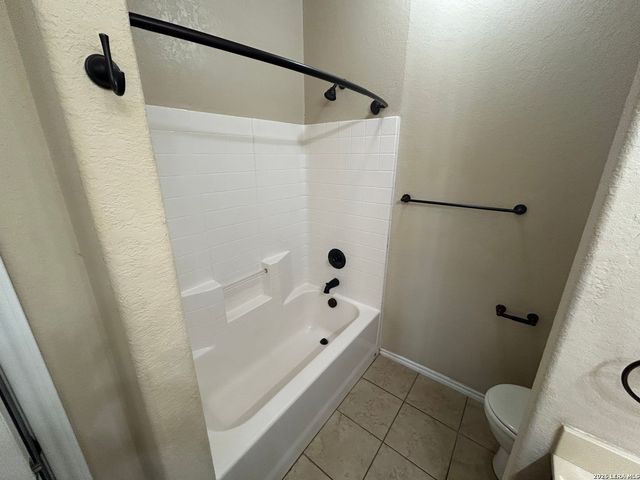 298 ROSALIE DR, New Braunfels, TX 78130