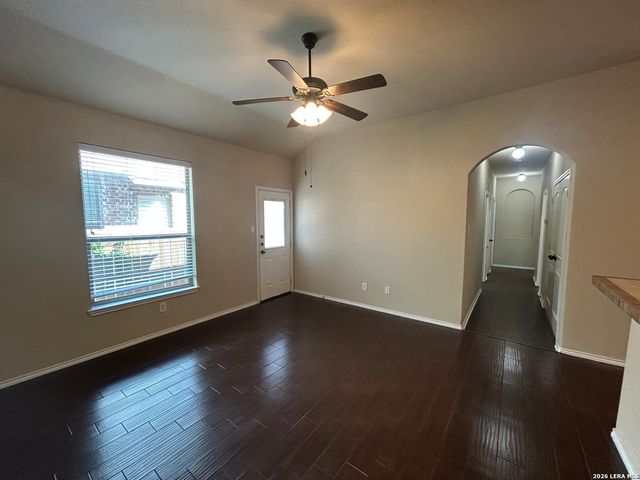 298 ROSALIE DR, New Braunfels, TX 78130