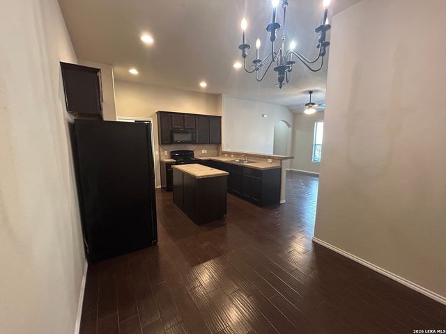 298 ROSALIE DR, New Braunfels, TX 78130