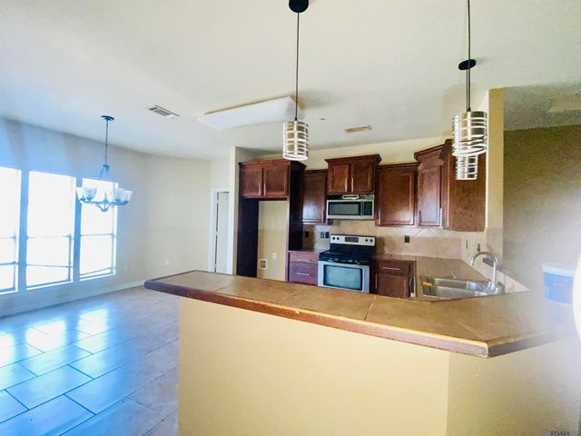 40330 Coldwater Landing Ave, Gonzales, LA 70737