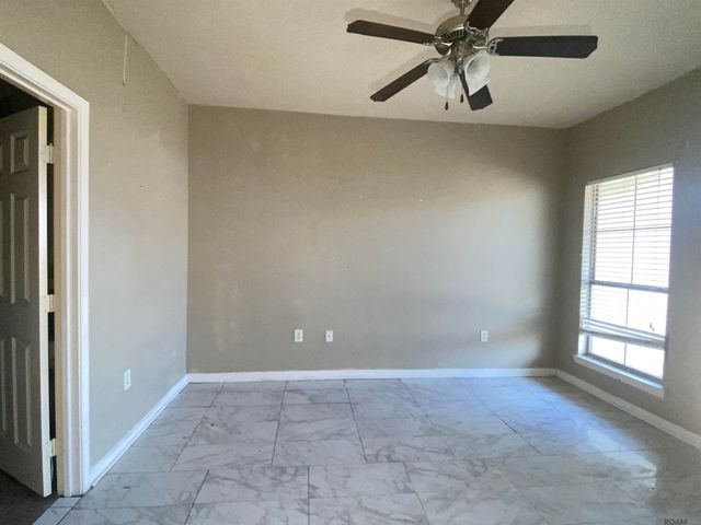 40330 Coldwater Landing Ave, Gonzales, LA 70737