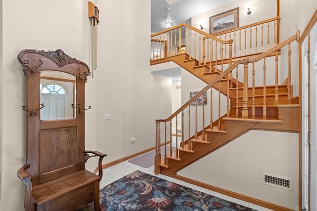 1835 Oak Grove Dr, Dighton, MA 02764