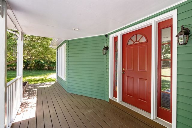 1835 Oak Grove Dr, Dighton, MA 02764