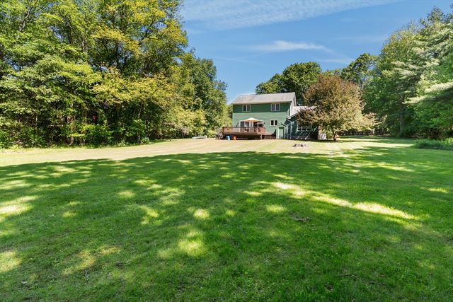 1835 Oak Grove Dr, Dighton, MA 02764