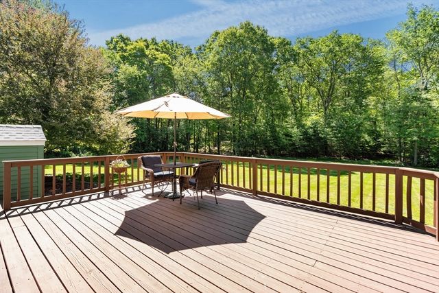 1835 Oak Grove Dr, Dighton, MA 02764
