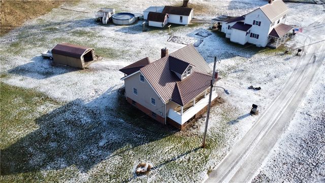 33 Hill Street, Adena, OH 43901