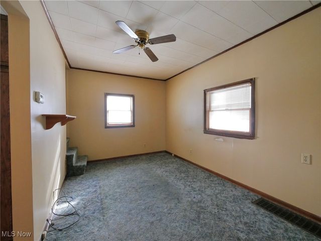 33 Hill Street, Adena, OH 43901