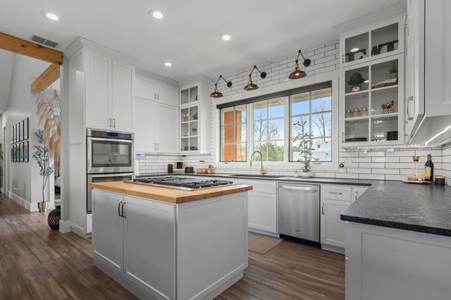 426 BRUNSWICK COURT, Tullahoma, TN 37388