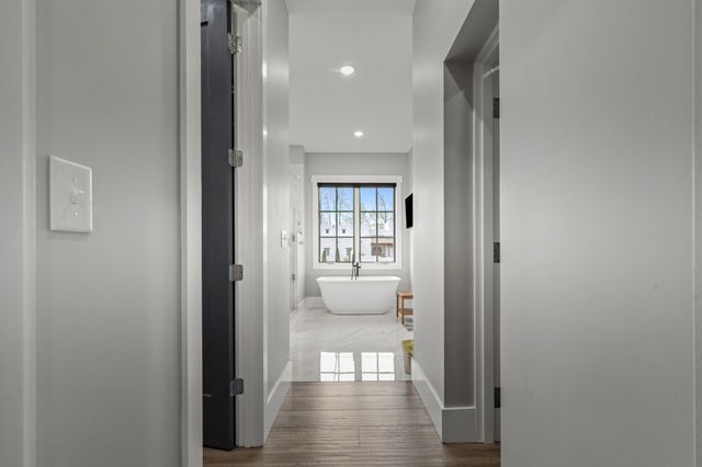 426 BRUNSWICK COURT, Tullahoma, TN 37388