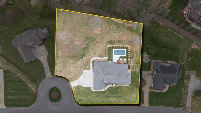 426 BRUNSWICK COURT, Tullahoma, TN 37388