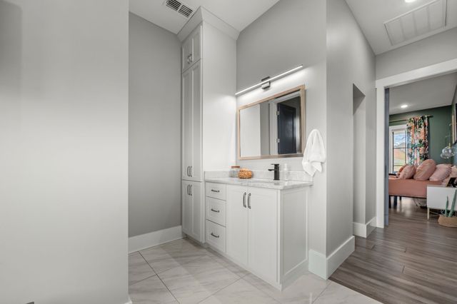 426 BRUNSWICK COURT, Tullahoma, TN 37388