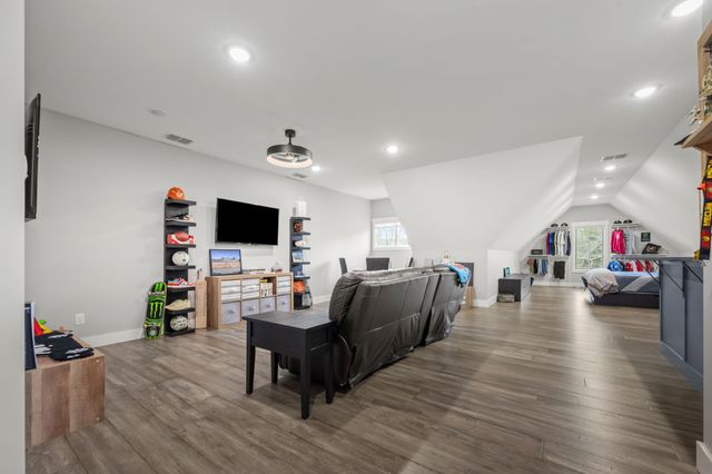 426 BRUNSWICK COURT, Tullahoma, TN 37388