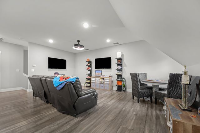 426 BRUNSWICK COURT, Tullahoma, TN 37388