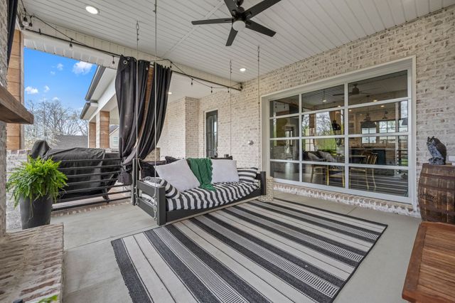 426 BRUNSWICK COURT, Tullahoma, TN 37388