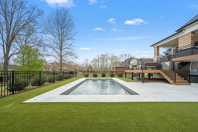 426 BRUNSWICK COURT, Tullahoma, TN 37388