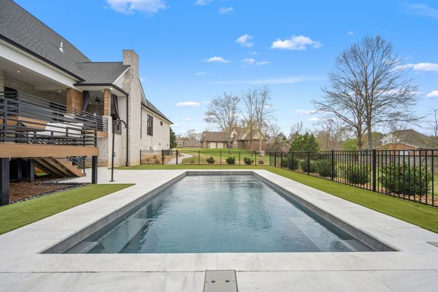 426 BRUNSWICK COURT, Tullahoma, TN 37388