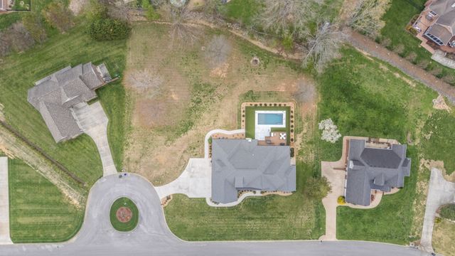 426 BRUNSWICK COURT, Tullahoma, TN 37388