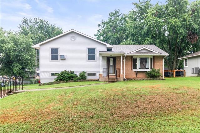 703 E Maple Street, Archie, MO 64725