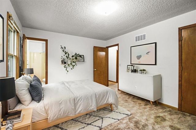 703 E Maple Street, Archie, MO 64725