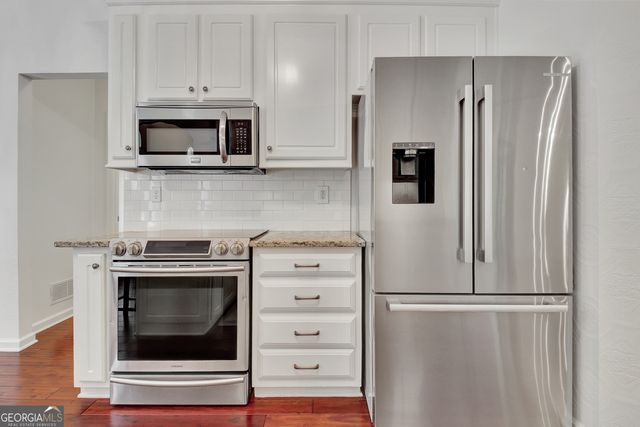 165 Asbury Way, Fayetteville, GA 30215