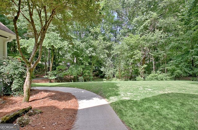 165 Asbury Way, Fayetteville, GA 30215