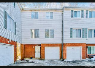 212 ilyssa way, Staten Island, NY 10312