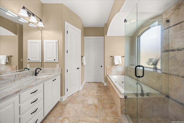 106 HANNAH LN, Boerne, TX 78006