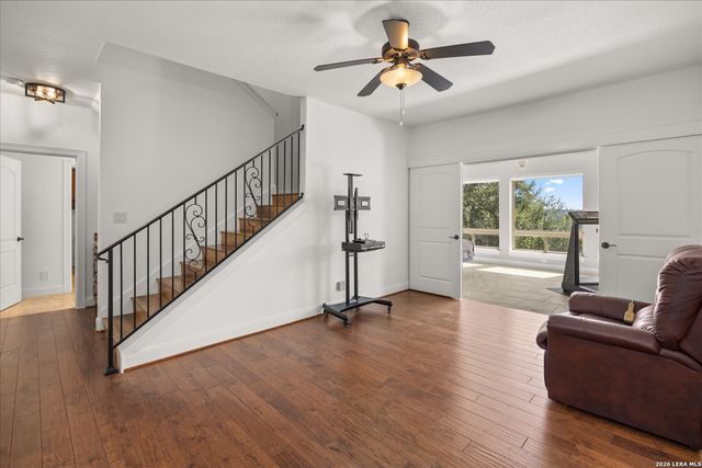 106 HANNAH LN, Boerne, TX 78006