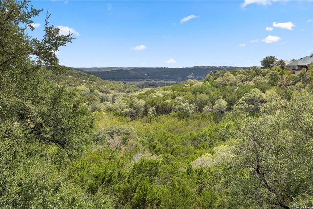 106 HANNAH LN, Boerne, TX 78006