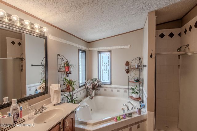 11600 COUNTY ROAD 4019, Holts Summit, MO 65043