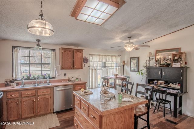 11600 COUNTY ROAD 4019, Holts Summit, MO 65043