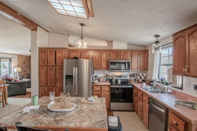 11600 COUNTY ROAD 4019, Holts Summit, MO 65043