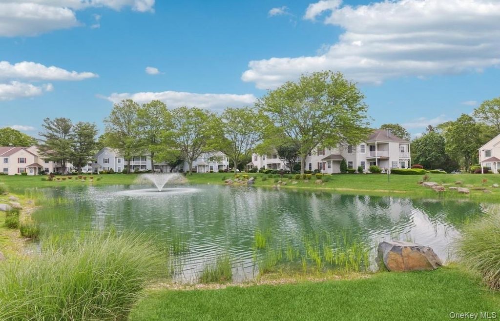 370 Artist Lake Drive, Middle Island, NY 11953