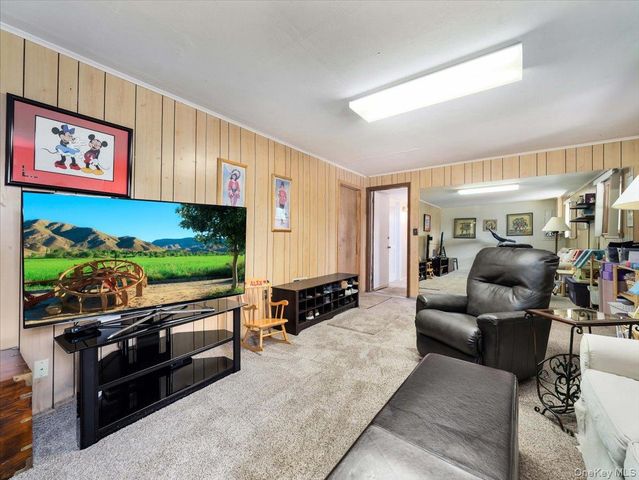 9 Dogwood Lane, Orangeburg, NY 10962